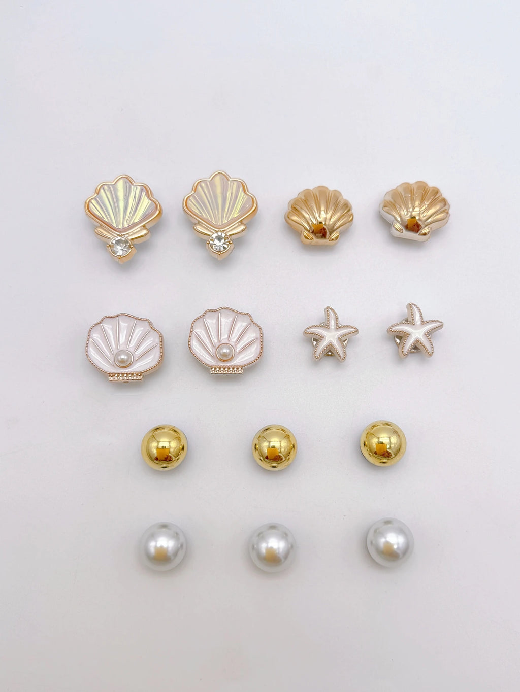 14 Pieces of Golden Shell Shoes Decorative DIY Casual Accessories - Fun and Multi-functional Personalized Shoe Design Method