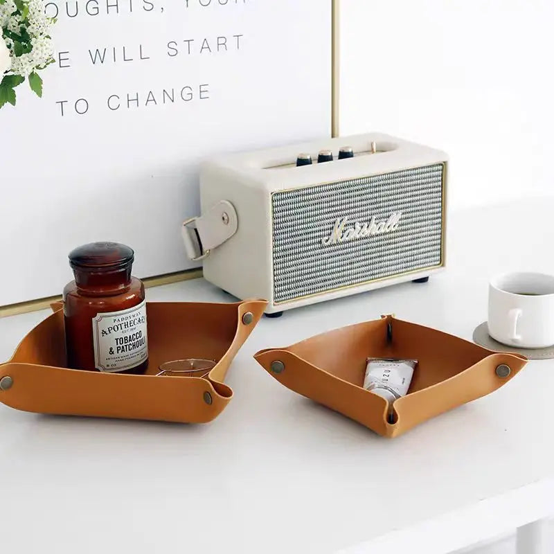 Leather-Look Foldable Tray & Key Storage Set